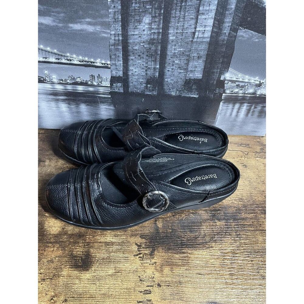 BareTraps Aliza Slip In‎ Muels Shoe's Women's Size 7.5